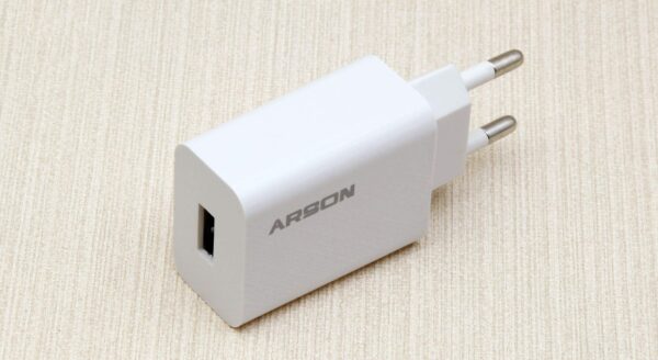 شارژر دیواری آرسون ARSON مدل AN-17 به همراه کابل MICRO-USB